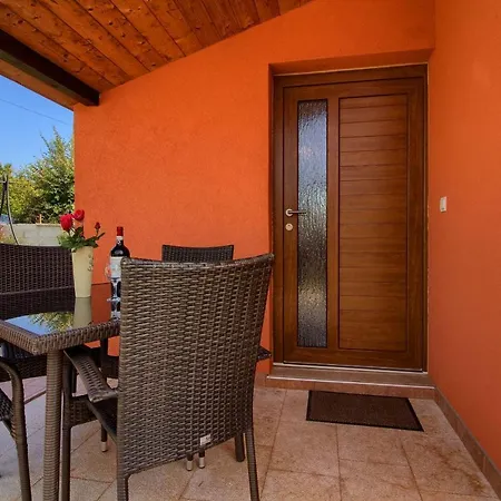 וילה Cozy With Private Pool Near Pula *